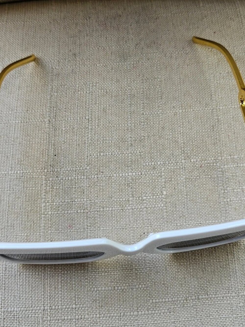 Fashion Sunglasses Women Eyeglasses White Plastic Frame Gold Tone Temple Shades - Picture 12 of 12